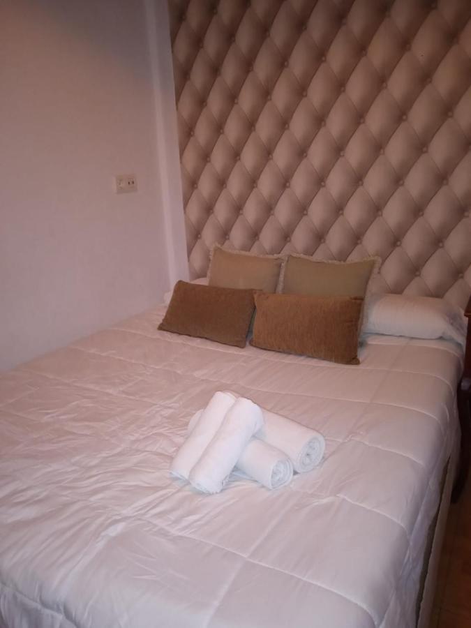 Hostel-Toni Trajano 37 Sevilla Sevilla